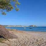 L'orangeraie Calvi Centre A 300m De La Et Du Port Parking Prive דירה קאלבי