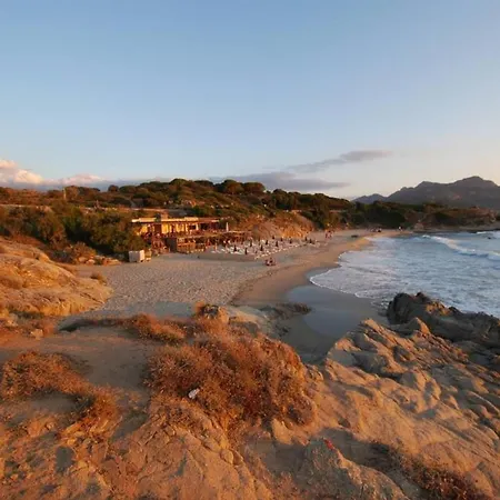 L'orangeraie Calvi Centre A 300m De La Et Du Port Parking Prive アパート