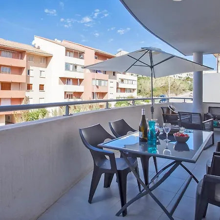 L'orangeraie Calvi Centre à 300m De La Et Du Port Parking Privé